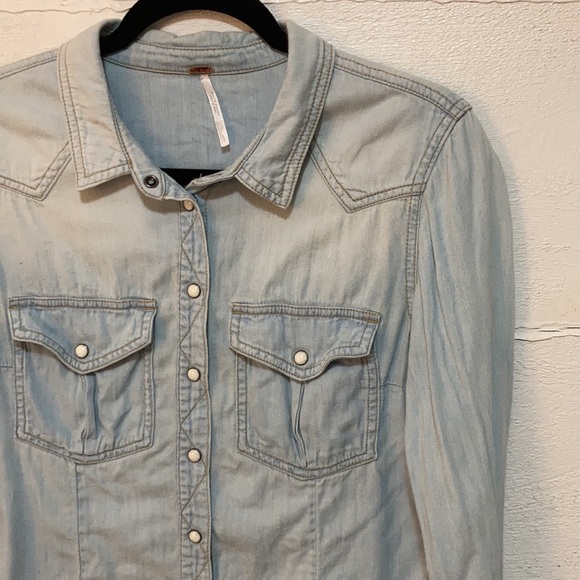 Free people denim button down - Picture 2 of 5